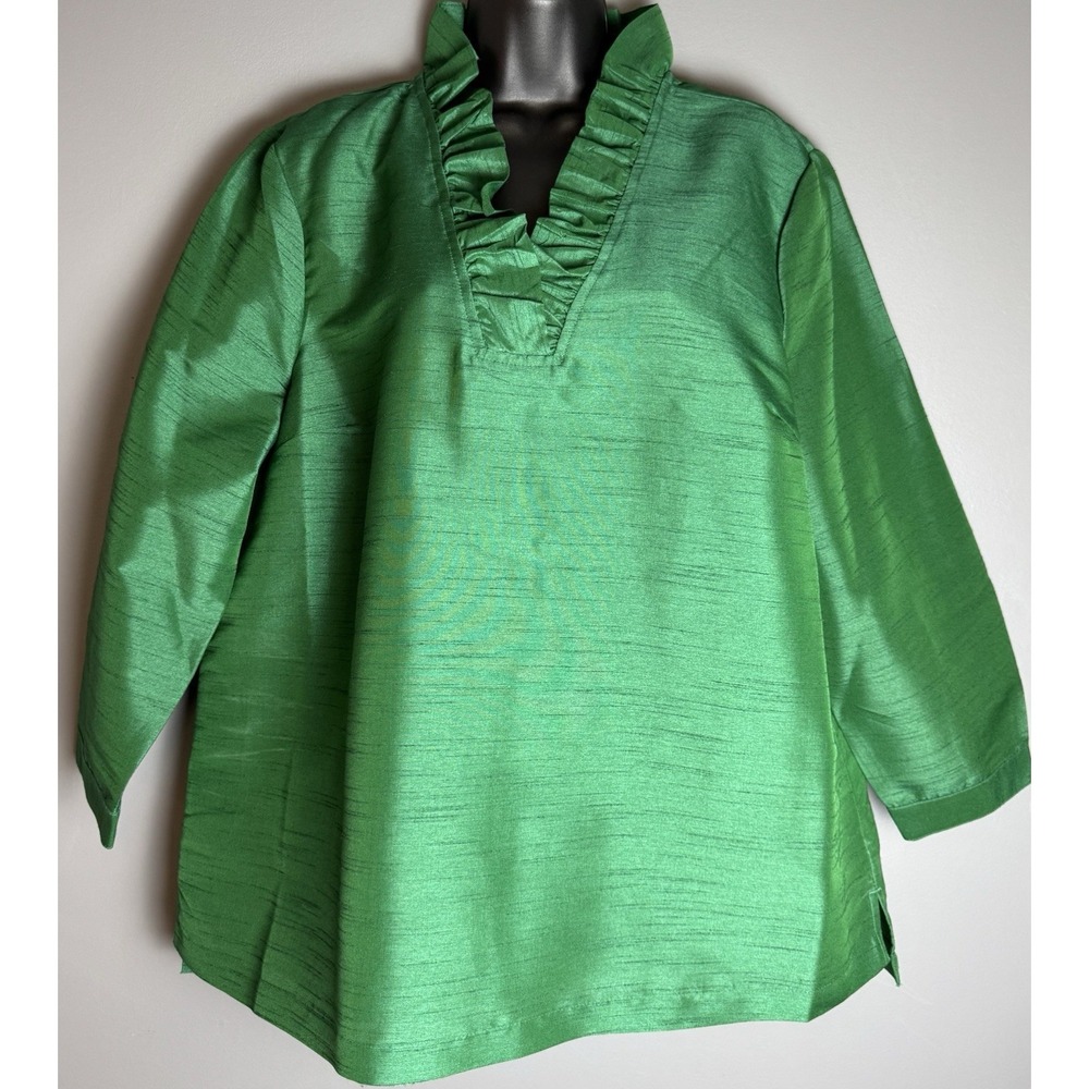 Crown & Ivy Ruffle Neck Green Long Sleeve Top Women's Size XL